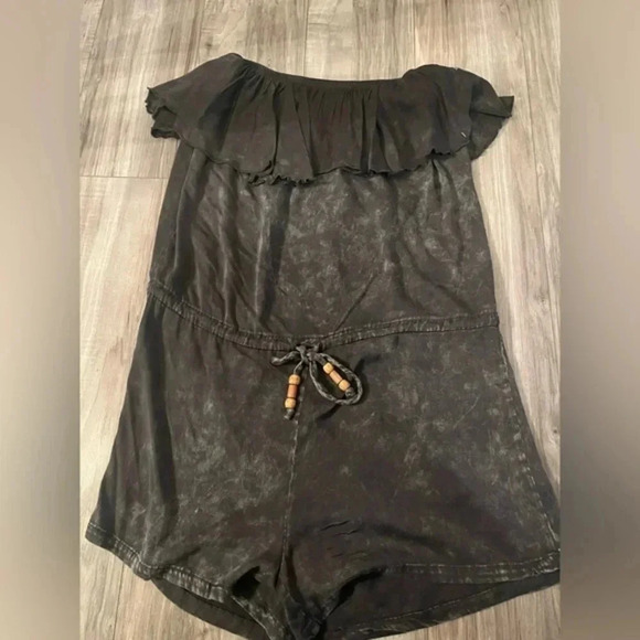 Chaser Womens Ruffled Elastic Off Shoulder Drawstring
Romper Gray Size M - Picture 4 of 10
